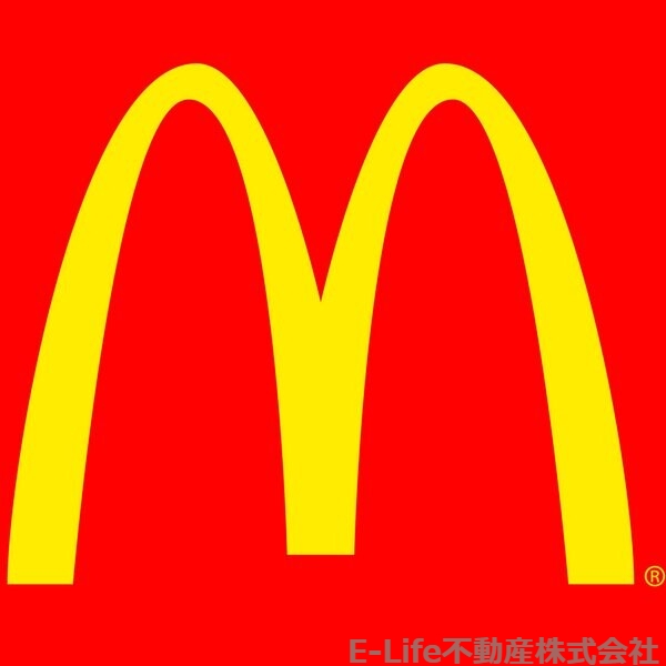 飲食店　マクドナルド益城熊本空港インター店（飲食店）まで981m