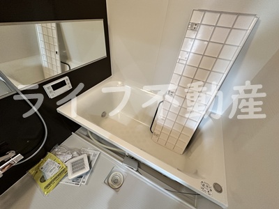 バス・シャワールーム　お風呂で日々の疲れを落としましょう