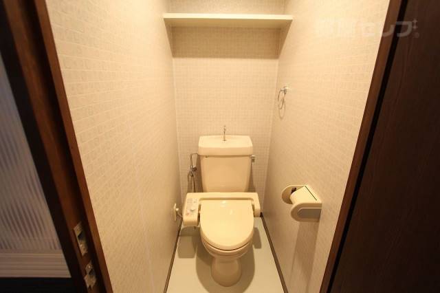 トイレ　４０１号室の写真