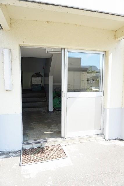 エントランス　エントランス