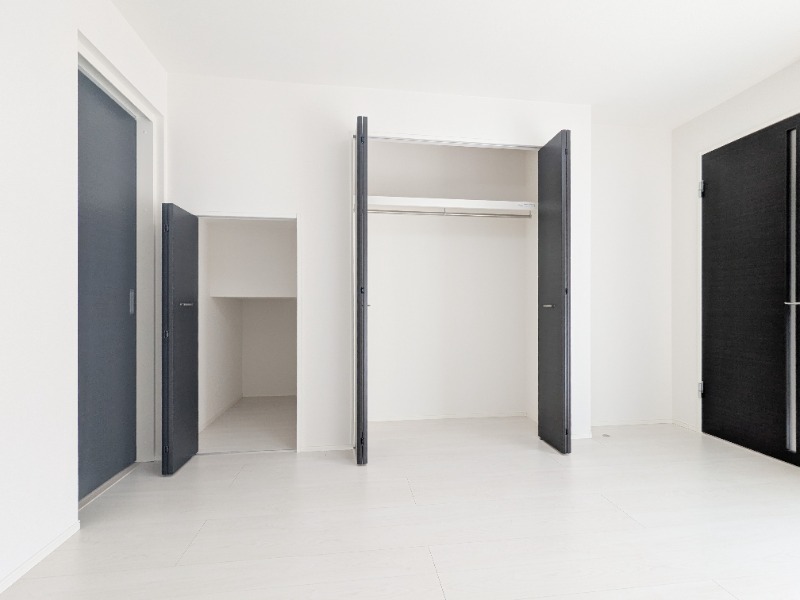 収納　図面と現状に相違がある場合には現状を優先