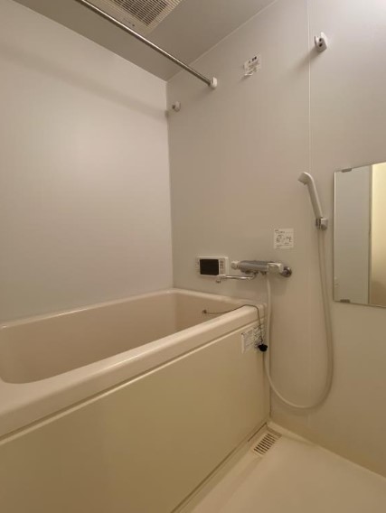 バス・シャワールーム　バス※別部屋参考写真