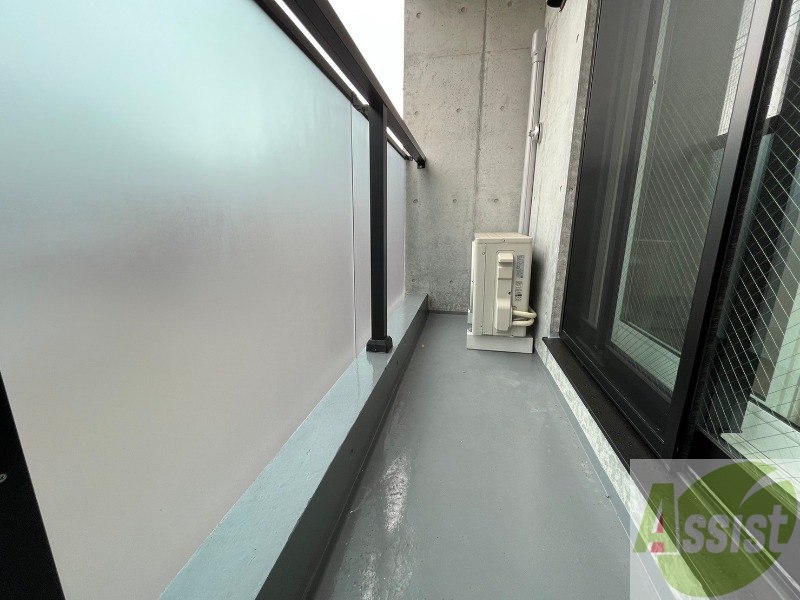 バルコニー　バルコニーです。洗濯物を干したり一息ついたりできますね！