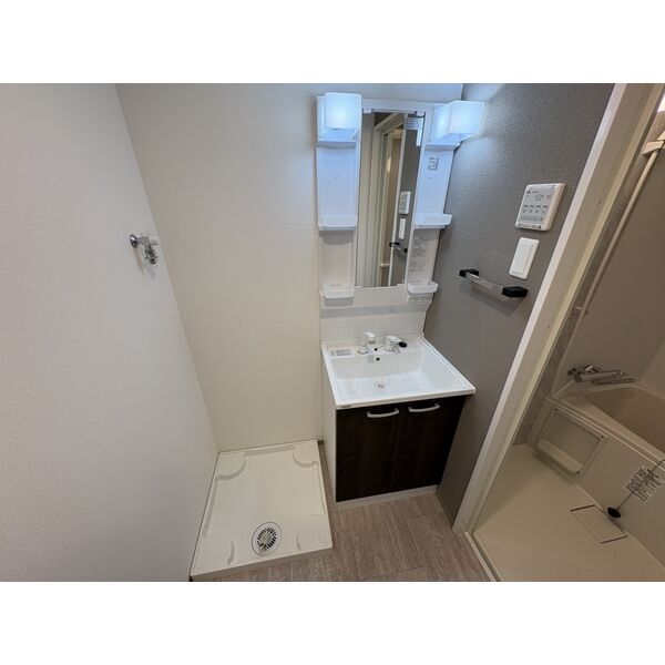 洗面設備　別室の参考写真です。※現況優先