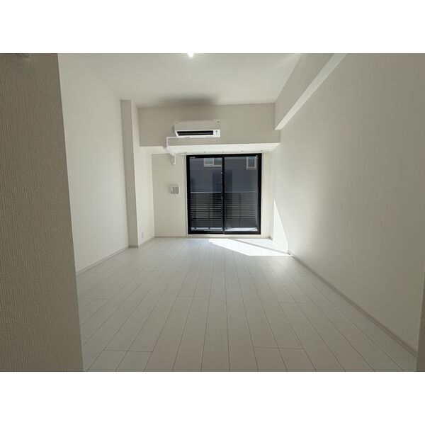 居室・リビング　別室の参考写真です。※現況優先