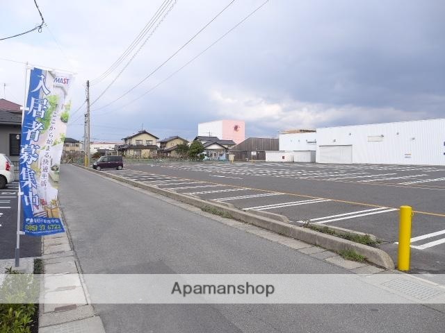 その他　前面道路（その他）まで0m