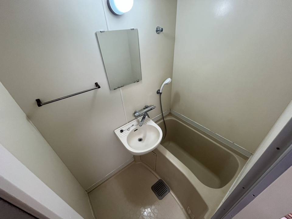 バス・シャワールーム　浴室