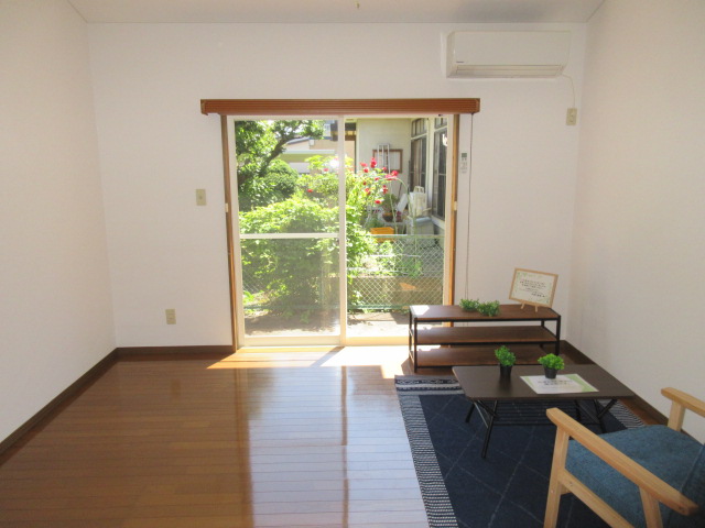 居室・リビング　家具は展示品です