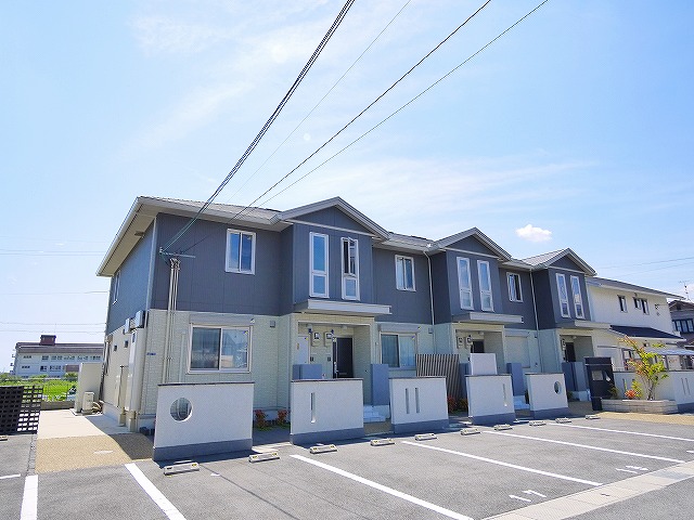 建物外観　外観もきれいです