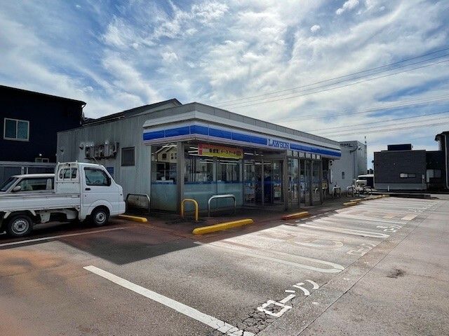 コンビニ　ローソン（コンビニ）まで170m