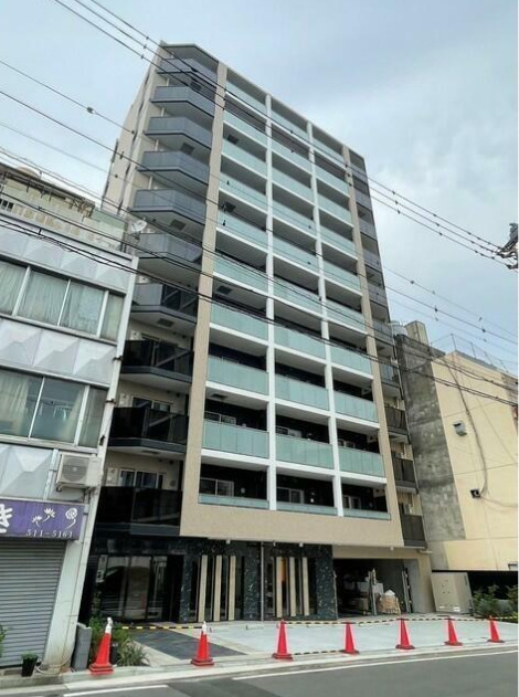 建物外観　ネット無料。ネット無料なら月々実質4000円程度のコストがか