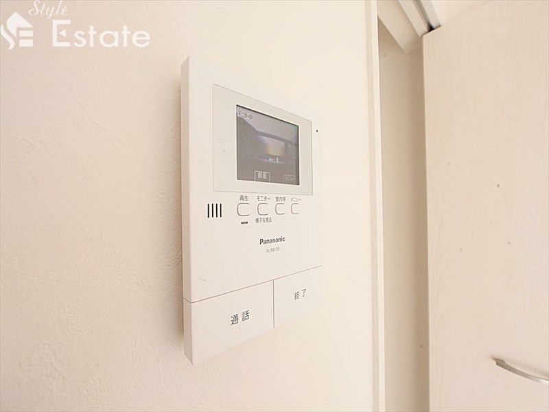 セキュリティ　モニター付きインターホン