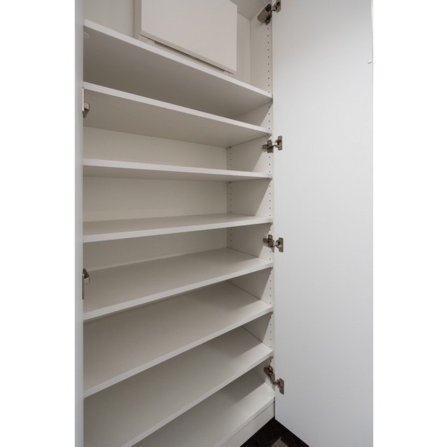 その他　下足入れ