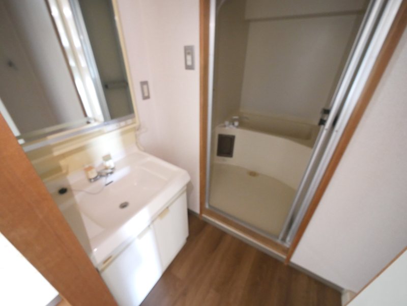 洗面設備　洗面化粧台