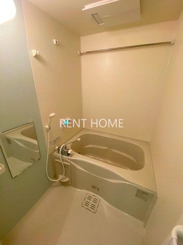 バス・シャワールーム　別タイプ写真です