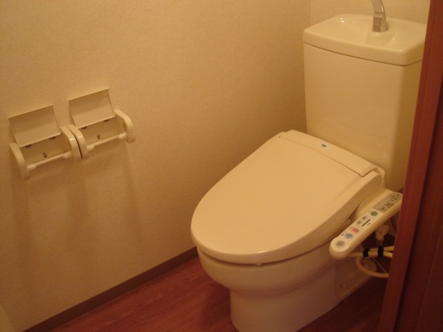 トイレ　トイレ