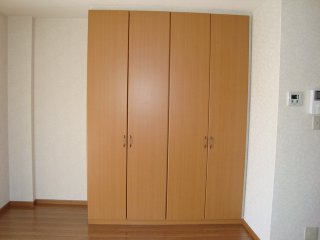 収納　クローゼット