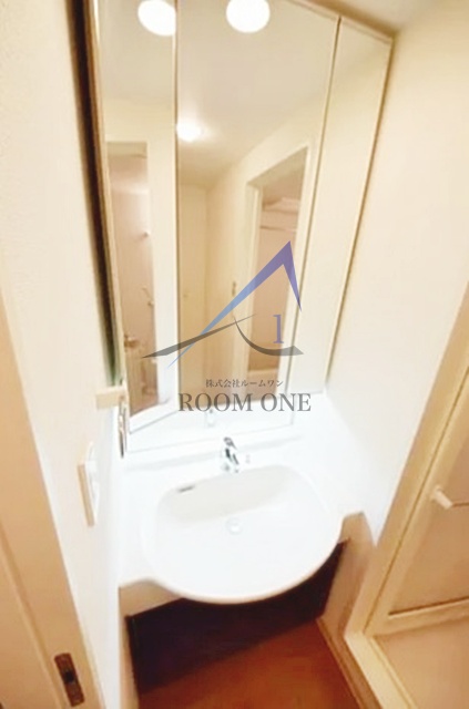 洗面設備　洗面台です。