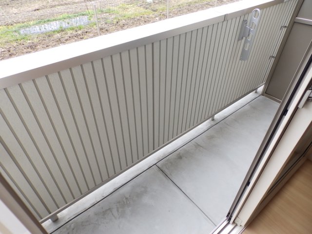 バルコニー　テラス