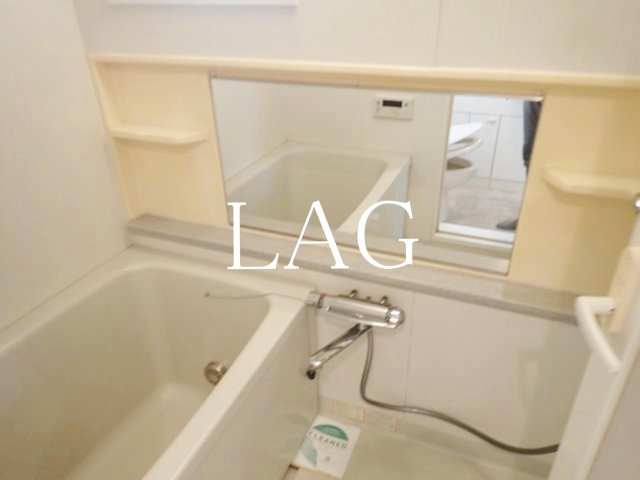 バス・シャワールーム　お風呂です。