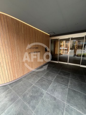 エントランス　リブウッド大阪城　エントランス