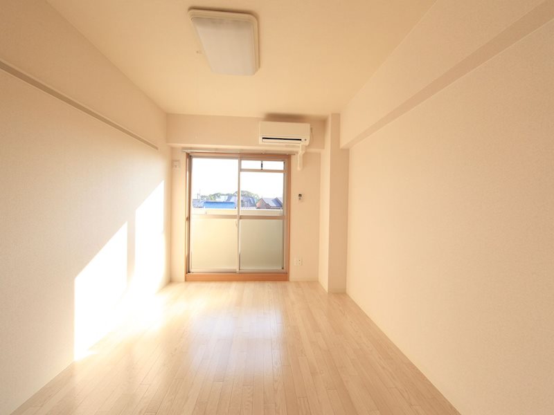 その他部屋・スペース　洋室7.5帖　エアコン付　南面バルコニー