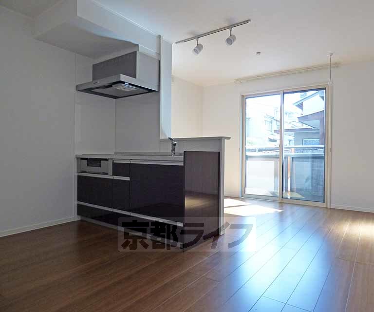 居室・リビング　広々とした洋室です。