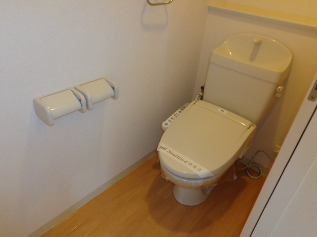 トイレ　シャワー付トイレ