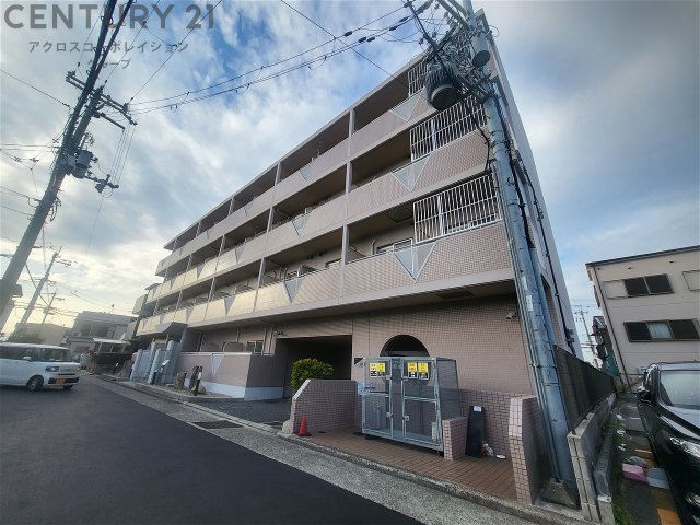 建物外観　オートロック完備で安心のセキュリティ♪