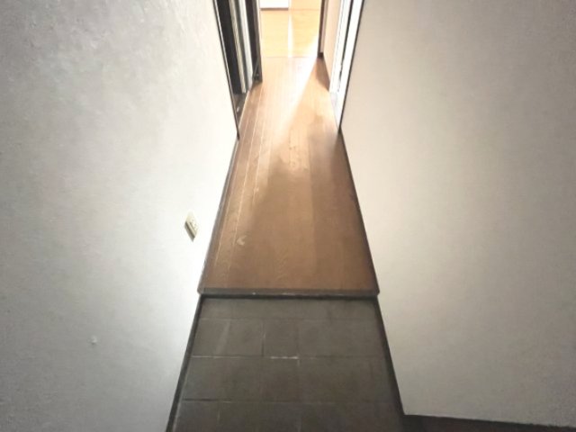 玄関　同物件別部屋イメージ写真