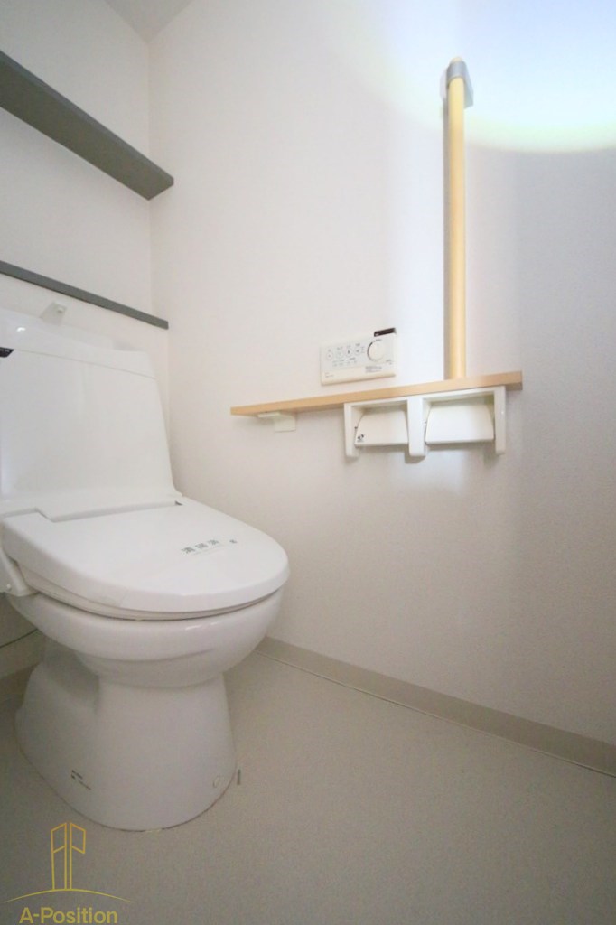 トイレ　コンソラーレ上町台II