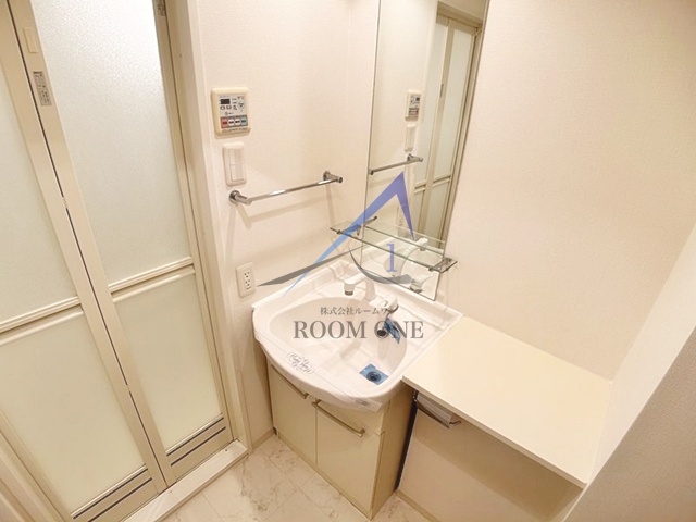 洗面設備　洗面台です。