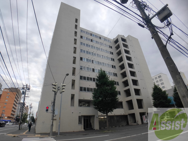建物外観　札幌市中央区大通西１８丁目「アジエステート大通西プラザ」