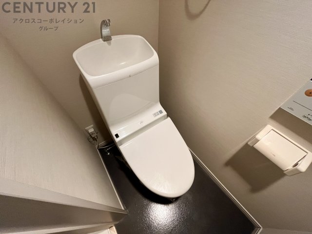 トイレ　ウォシュレット付きのトイレです♪