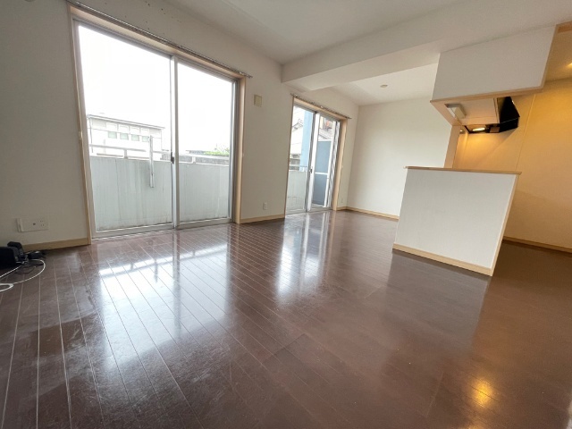 居室・リビング　別部屋の写真です。