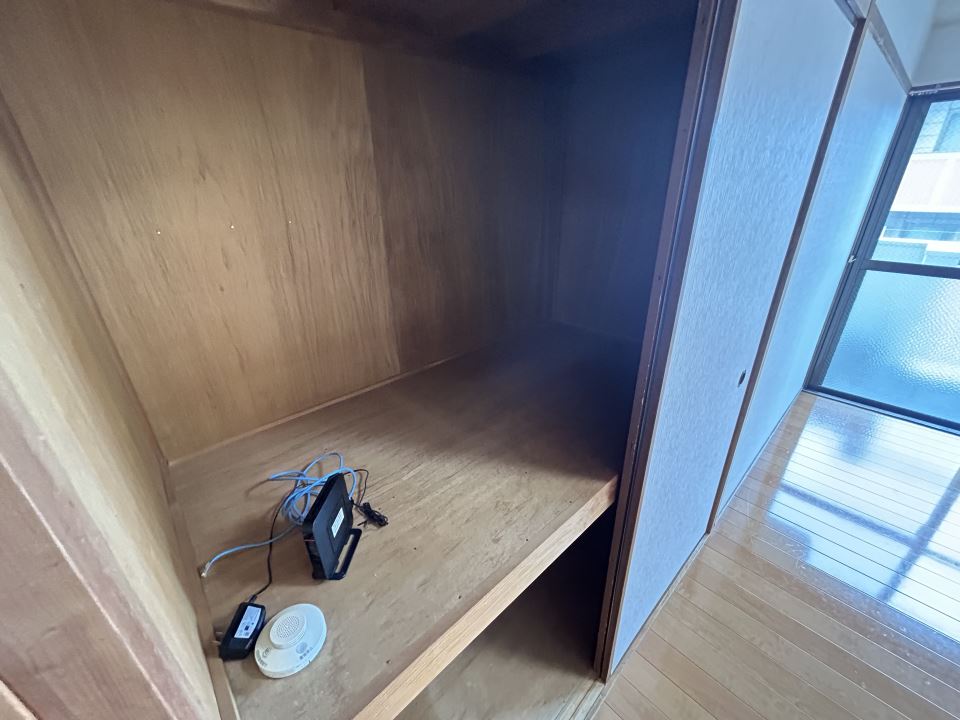 収納　上下二段収納、天袋もあります！