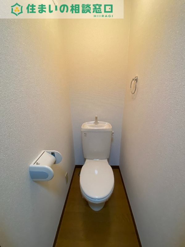 トイレ　同型