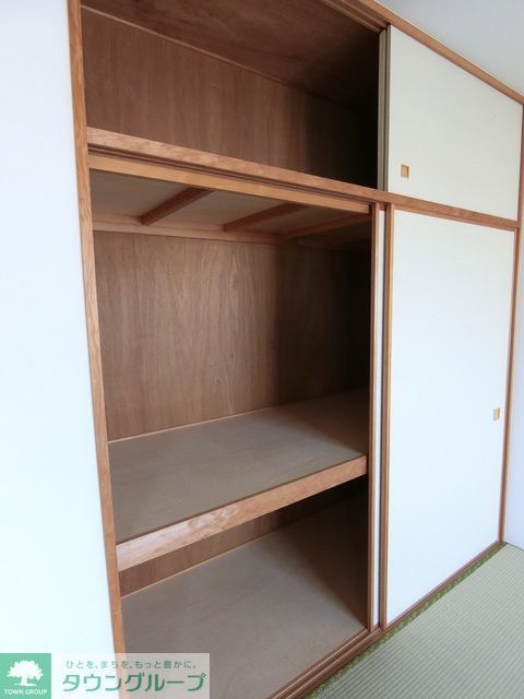 収納　Fタイプ2020年8月撮影 同タイプB508号室の写真です。