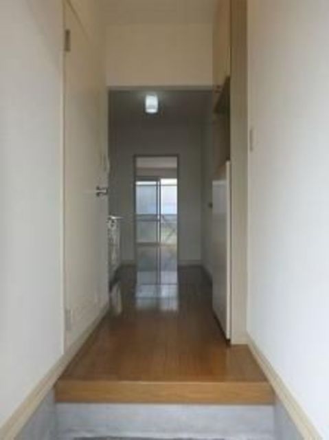 玄関　【玄関】※現況優先