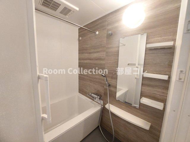 バス・シャワールーム　※同物件他部屋写真 反転の場合有
