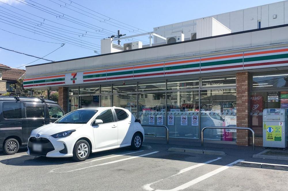 コンビニ　セブンイレブン西宮花園町店（コンビニ）まで137m