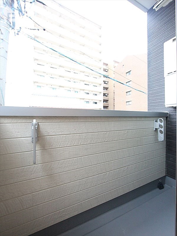 バルコニー　バルコニー