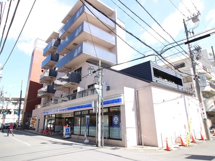コンビニ　ローソン（コンビニ）まで20m