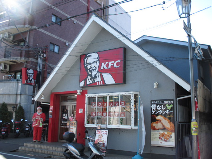 飲食店　ケンタッキー（飲食店）まで27m