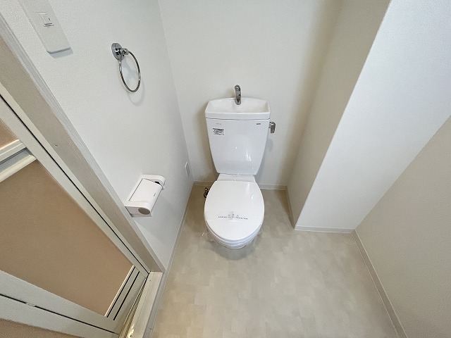 トイレ　落ち着いたトイレです
