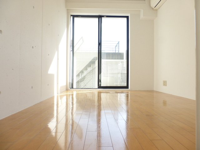 居室・リビング　居室