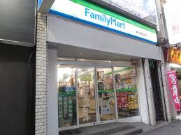 コンビニ　ファミリーマート 幡ヶ谷駅北口店（コンビニ）まで459m