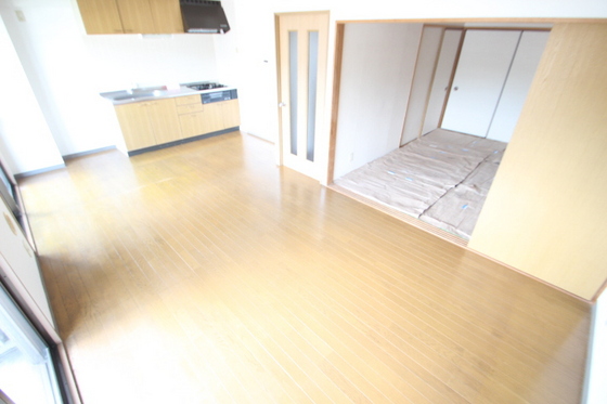 居室・リビング　※別部屋の写真です