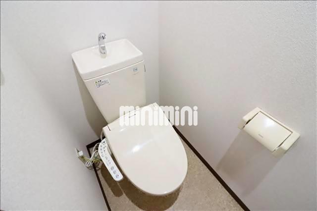 トイレ　別部屋の写真です