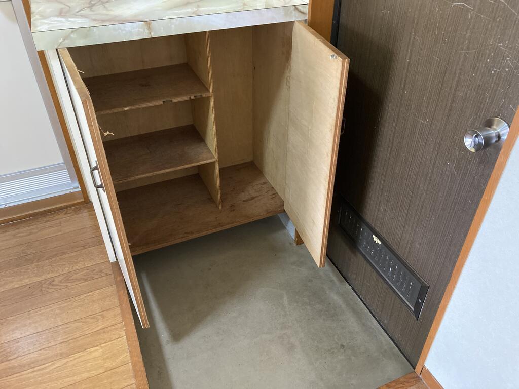収納　シューズボックスはたっぷり大容量。長靴も入ります！